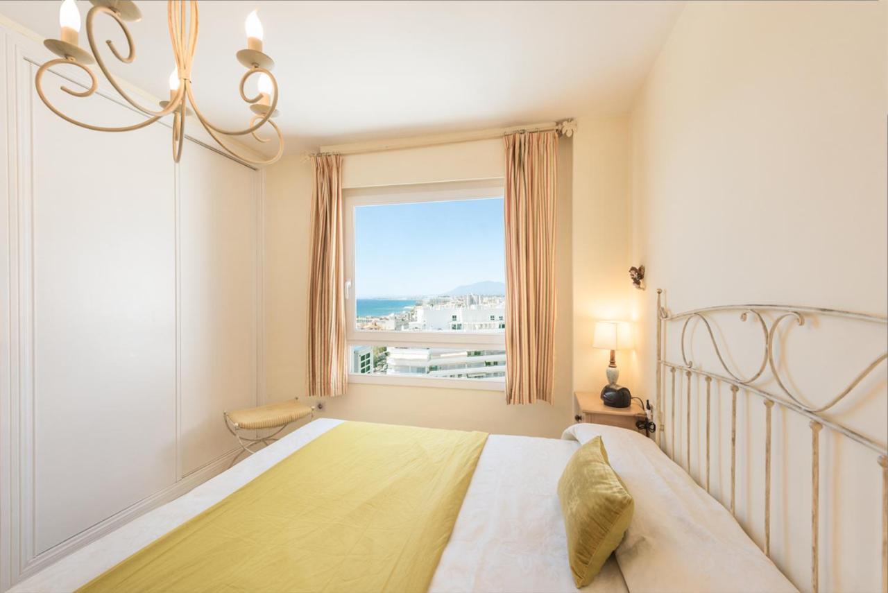 Atico La Marina Apartment Marbella Exterior photo
